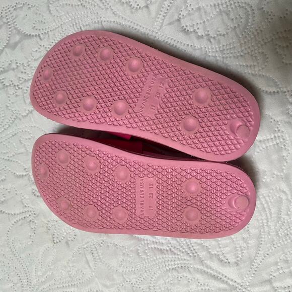 Hello Kitty Slide Sandals Size 12 - Picture 5 of 5